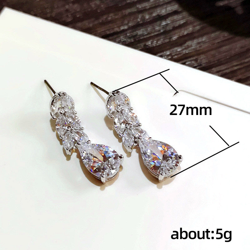 Leaf Drop Shaped Zirconium Stone Ear Ornament