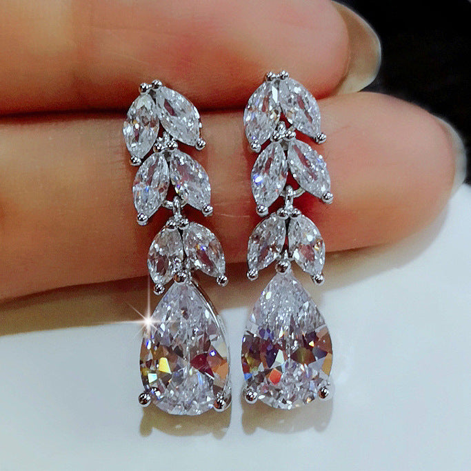 Leaf Drop Shaped Zirconium Stone Ear Ornament